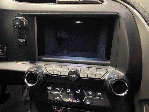 Used 2014 Chevrolet Corvette Stingray Coupe image 57