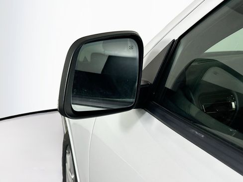 Used 2024 Dodge Durango GT image 16