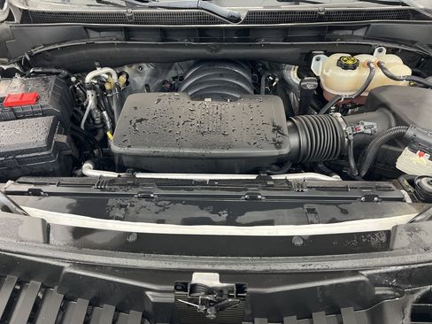 Used 2021 Cadillac Escalade Sport Platinum image 28