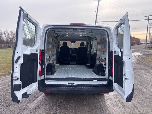 Used 2022 Ford Transit 250 Low Roof w/ Exterior Upgrade Package image 5