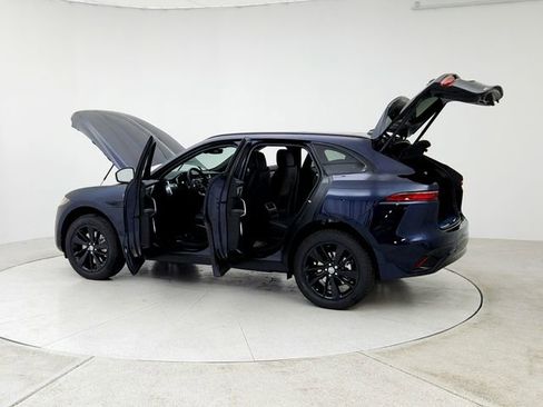 New 2026 Jaguar F-PACE R-Dynamic S image 12