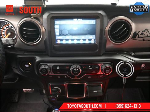 Used 2021 Jeep Wrangler Unlimited Sport image 14