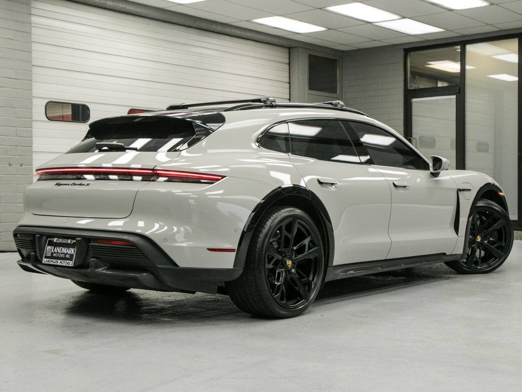 Used 2022 Porsche Taycan Turbo S AWD/4WD image 42