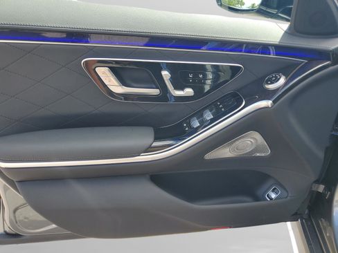Certified 2026 Mercedes-Benz S 580 4MATIC Sedan image 15