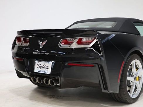 Used 2014 Chevrolet Corvette Stingray Convertible w/ 2LT Preferred Equipment Group RWD image 9