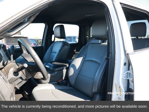 Used 2024 RAM 2500 Tradesman w/ Chrome Appearance Group image 10