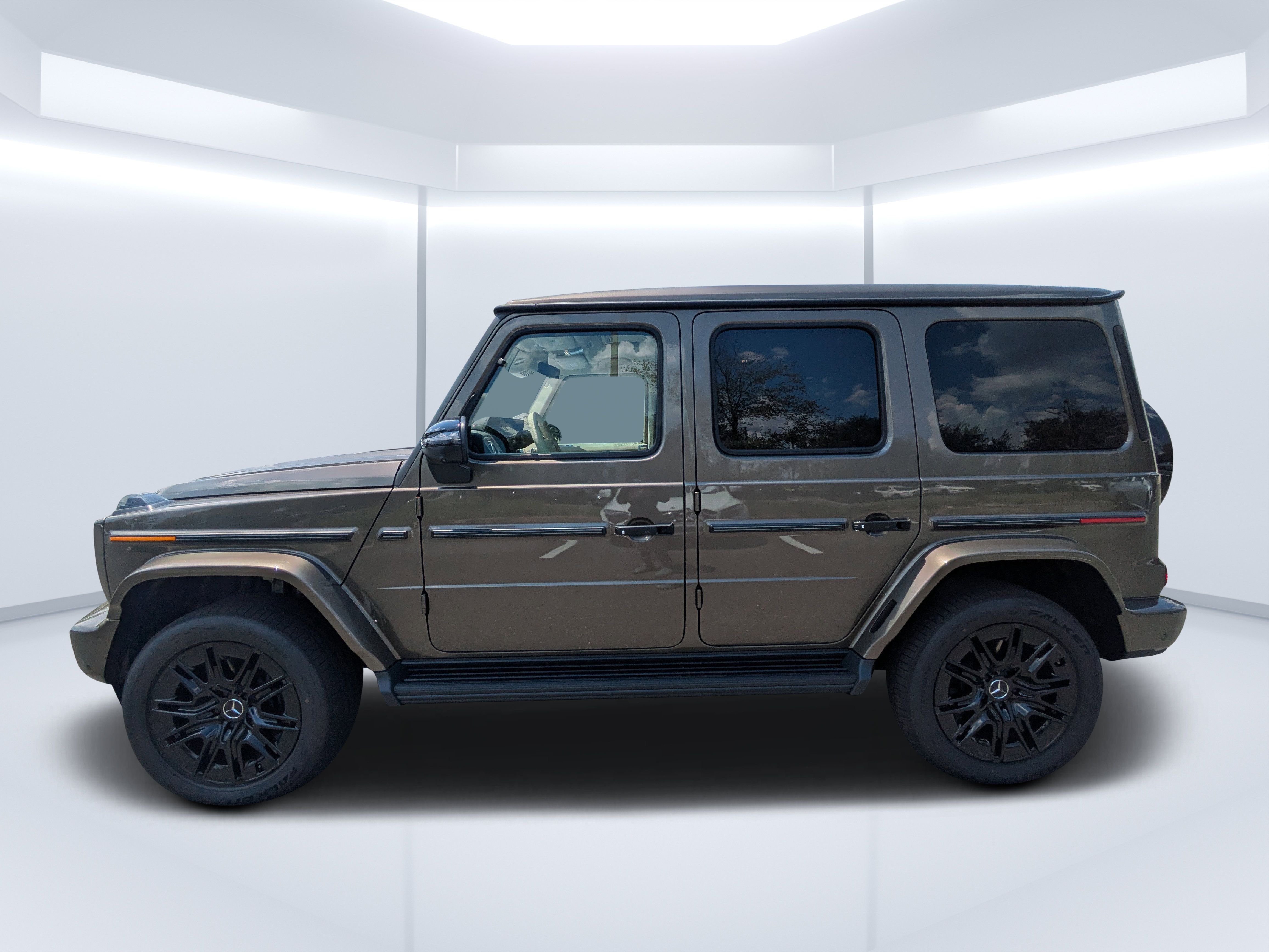 New 2027 Mercedes-Benz G 580 e image 6