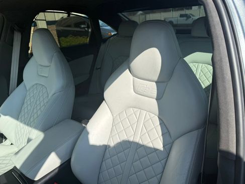 Used 2018 Audi S6 Prestige w/ S Sport Package AWD/4WD image 15