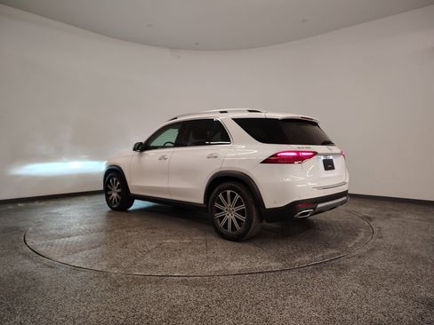 Used 2025 Mercedes-Benz GLE 350 4MATIC image 3