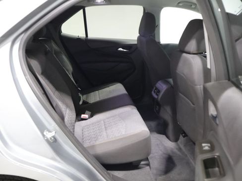 Used 2024 Chevrolet Equinox LT AWD/4WD image 22