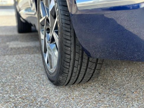 Used 2022 Hyundai Santa Fe Calligraphy image 13