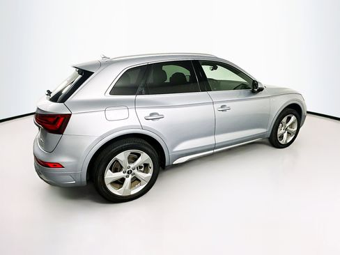 Used 2022 Audi Q5 2.0T Premium Plus w/ Premium Plus Package AWD/4WD image 10