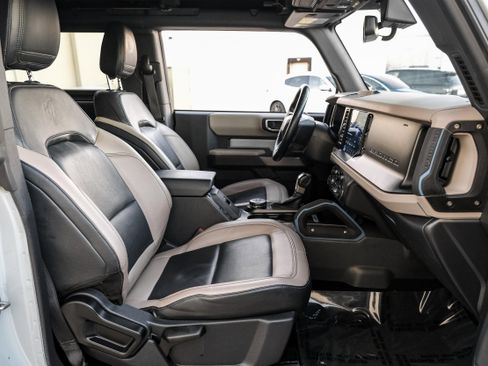 Used 2021 Ford Bronco Wildtrak image 33