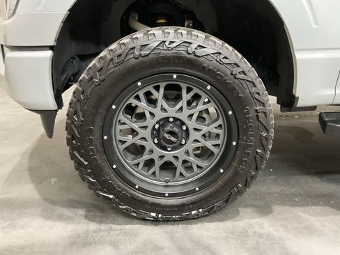 Used 2023 Ford F150 XLT w/ Equipment Group 302A High image 6