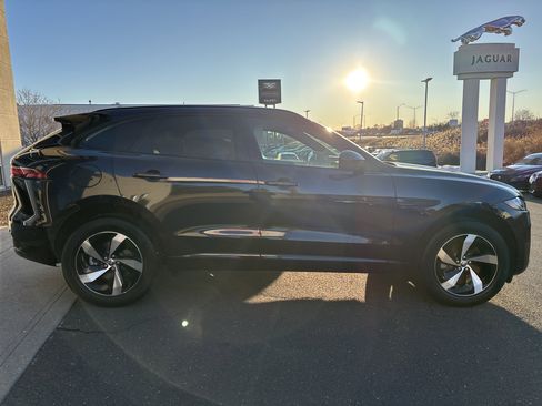 Used 2026 Jaguar F-PACE R-Dynamic S image 7