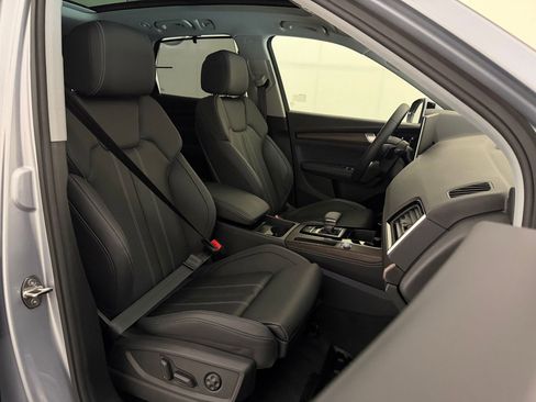 Certified 2024 Audi Q5 2.0T Premium Plus AWD/4WD image 35