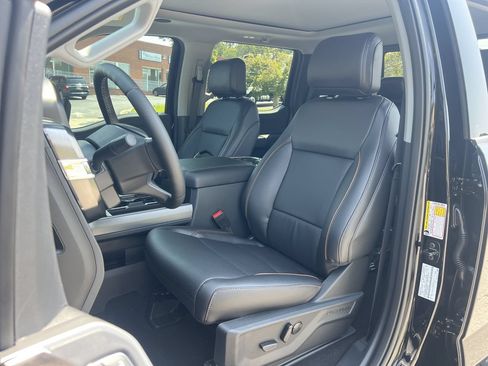 New 2026 Ford F250 Lariat w/ Tremor Off-Road Package AWD/4WD image 19