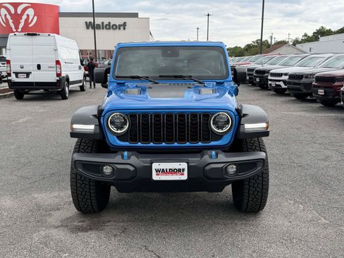 Used 2024 Jeep Wrangler Unlimited Rubicon 4xe AWD/4WD image 8