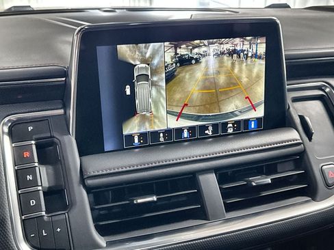 Used 2023 Chevrolet Suburban RST w/ Luxury Package RWD image 20