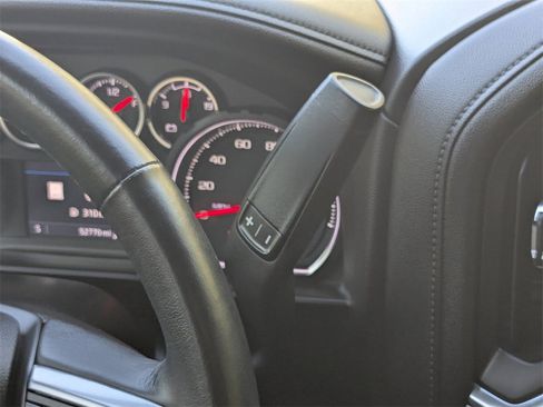 Certified 2022 Chevrolet Silverado 1500 LTZ w/ LTZ Convenience Package II image 17