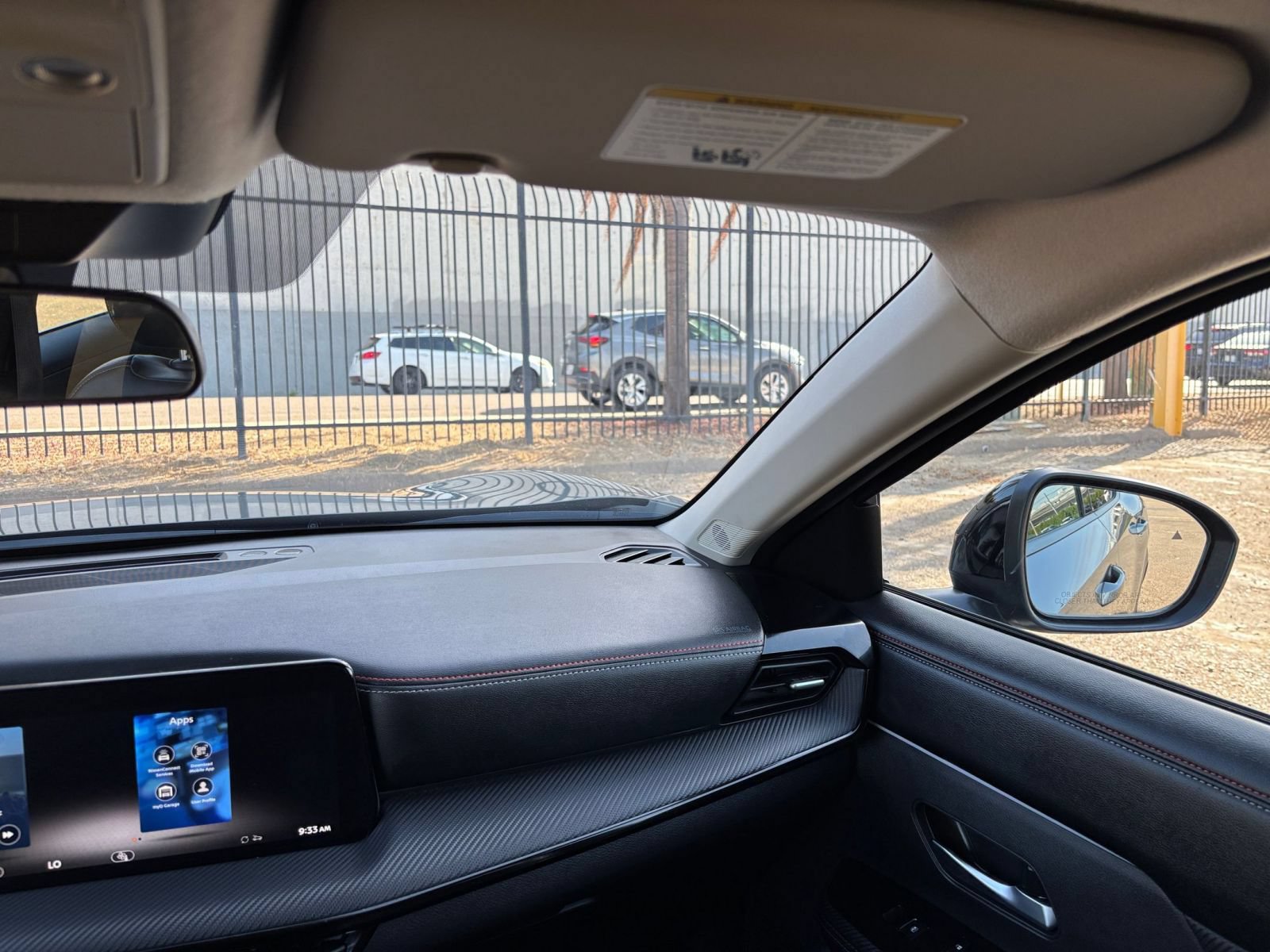 Used 2026 Nissan Kicks SR FWD image 33