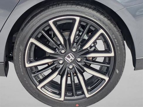 New 2026 Honda Accord Touring image 10