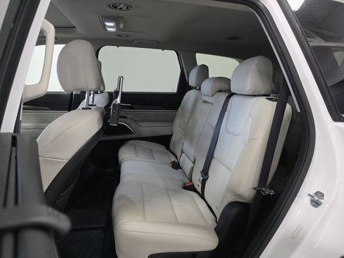 Used 2021 Kia Telluride EX image 11