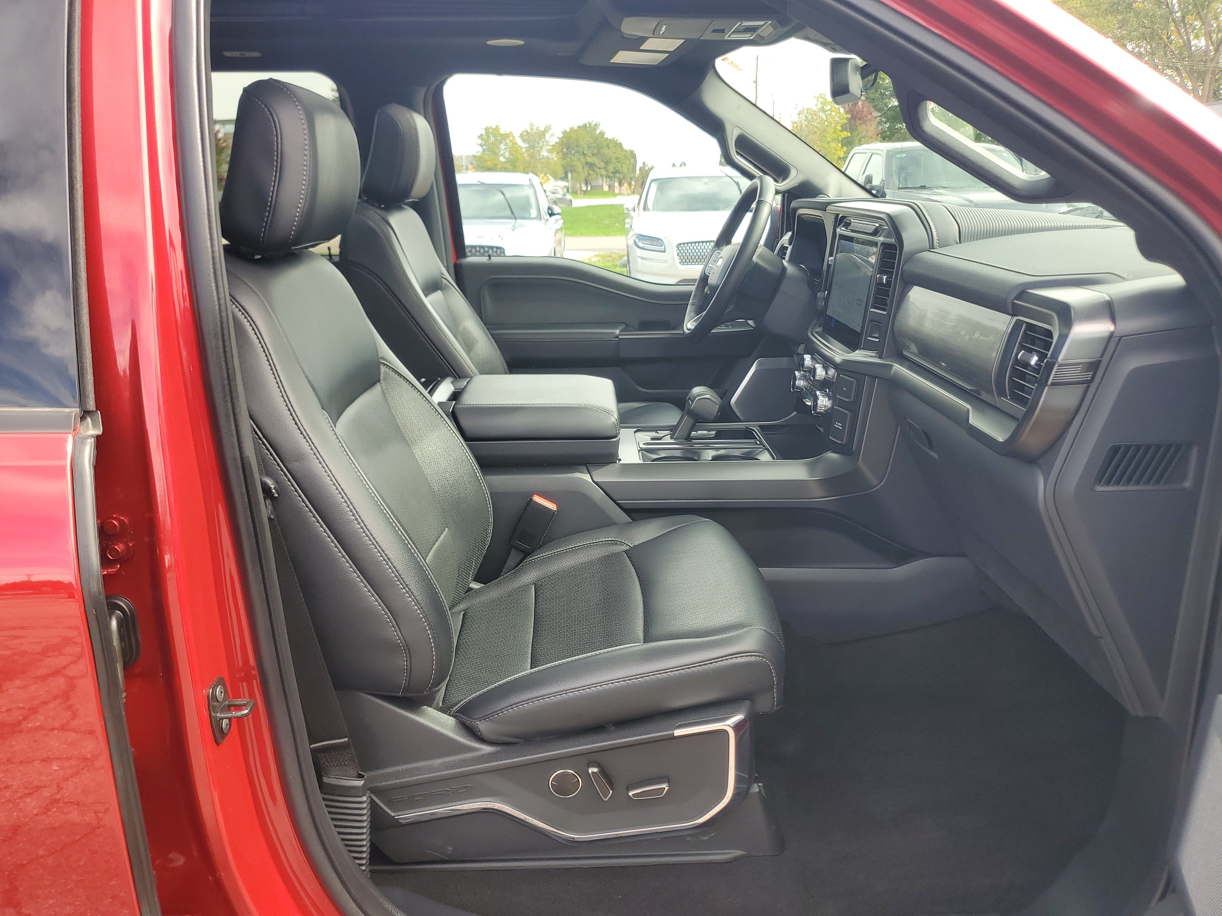Used 2024 Ford F150 Lariat w/ Equipment Group 502A High AWD/4WD image 9