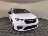 New 2025 Chrysler Pacifica Select w/ Uconnect Theater Family Group image 3