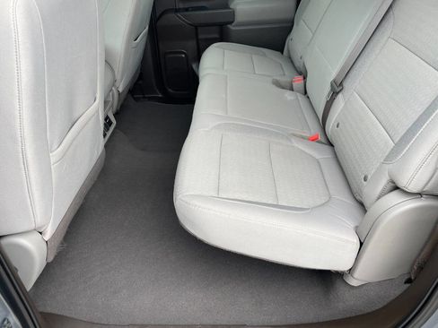 Used 2021 Chevrolet Silverado 1500 LT image 23