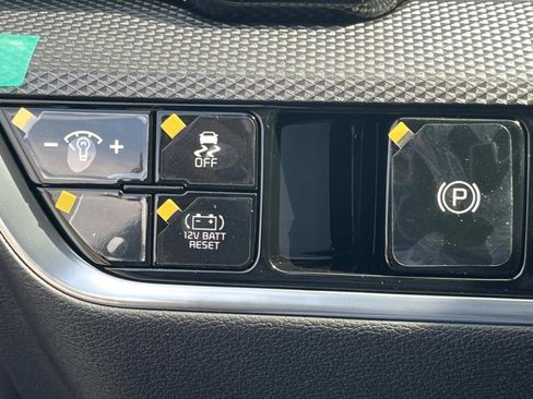 New 2025 Kia Sportage LX FWD image 25