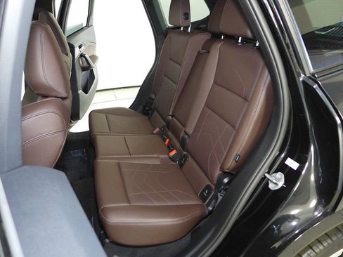 Used 2023 BMW X1 xDrive28i w/ Premium Package image 21