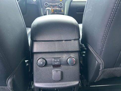 Used 2019 Ford Explorer XLT w/ Equipment Group 202A image 17