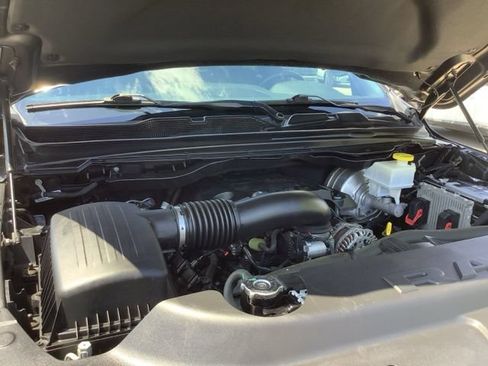 Used 2022 RAM 1500 Big Horn AWD/4WD image 13