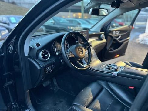 Used 2017 Mercedes-Benz GLC 300 4MATIC image 11