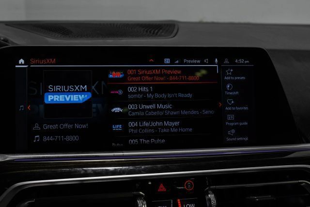 Used 2020 BMW X5 M50i AWD/4WD image 27