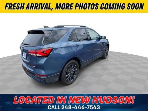 Used 2024 Chevrolet Equinox RS w/ RS Leather Package AWD/4WD image 2