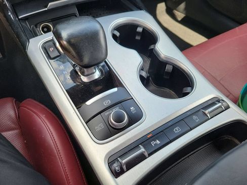 Used 2022 Kia Stinger GT2 w/ Red Interior Color Package RWD image 18