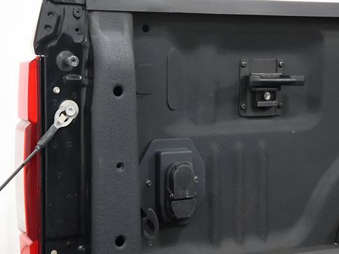 Used 2022 Ford F250 XLT w/ XLT Value Package image 31