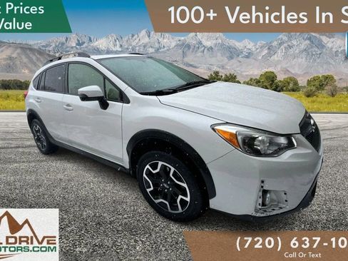 Used 2017 Subaru Crosstrek 2.0i Limited image 3