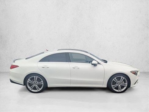 Used 2020 Mercedes-Benz CLA 250 image 4