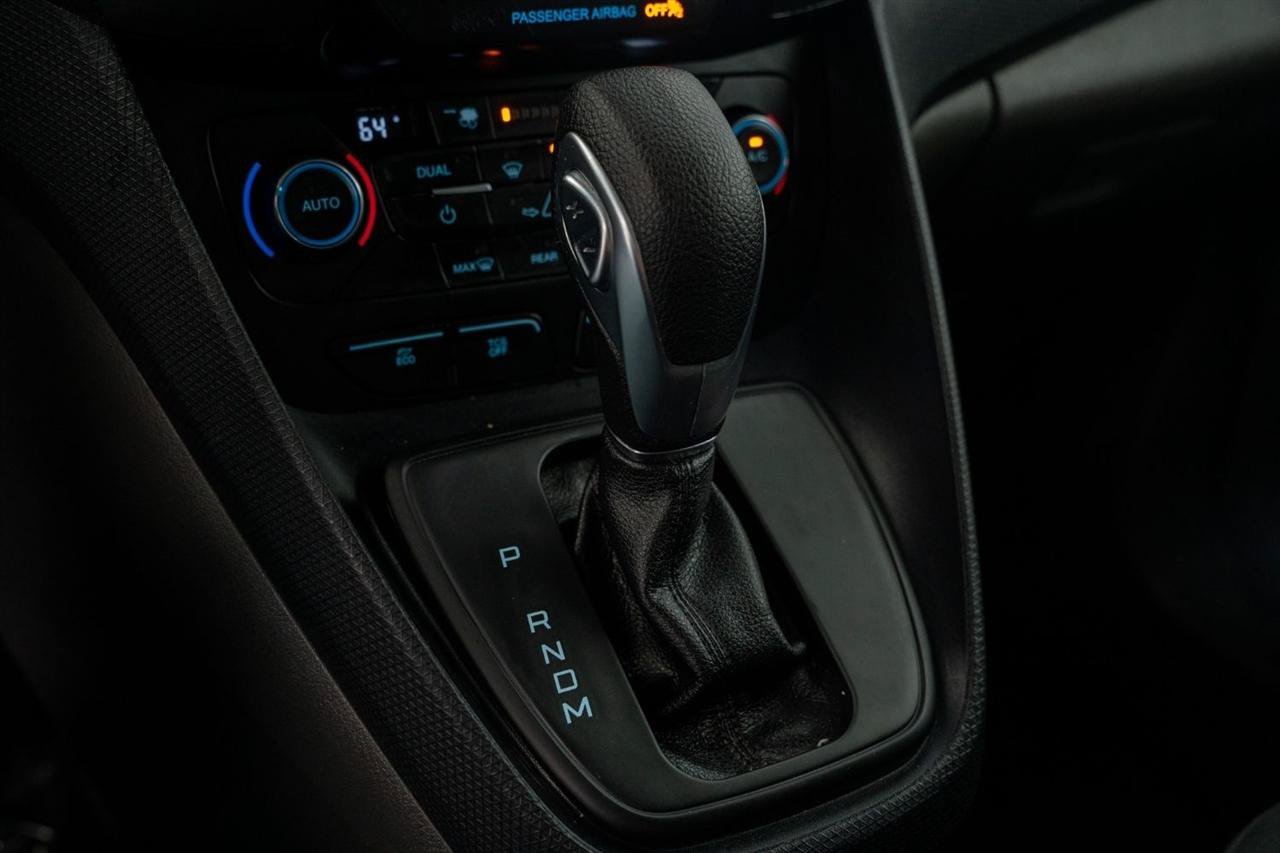 Used 2021 Ford Transit Connect XLT FWD image 18
