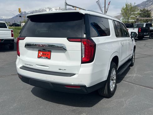 Used 2021 GMC Yukon XL SLT AWD/4WD image 10