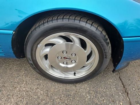 Used 1993 Chevrolet Corvette Coupe image 15