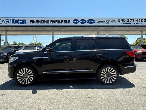 Used 2020 Lincoln Navigator Reserve w/ Luxury Package RWD image 9