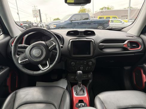 Certified 2021 Jeep Renegade Trailhawk w/ Sun & Sound Group AWD/4WD image 13