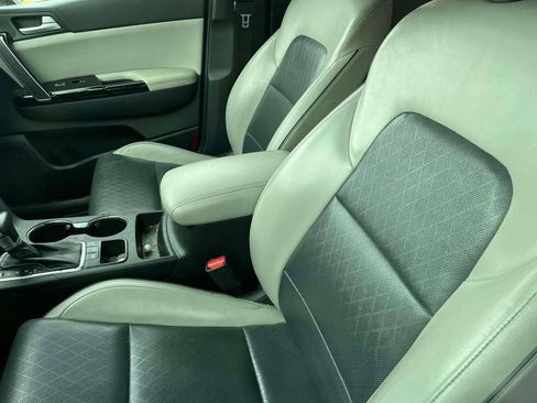 Used 2018 Kia Sportage EX w/ EX Sport Appearance Package image 5