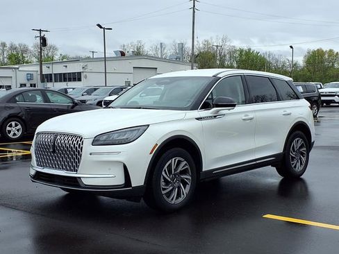 Used 2023 Lincoln Corsair AWD image 1