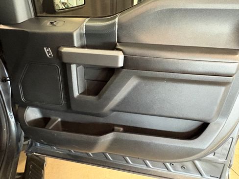 Used 2018 Ford F150 XLT w/ Equipment Group 302A Luxury AWD/4WD image 36