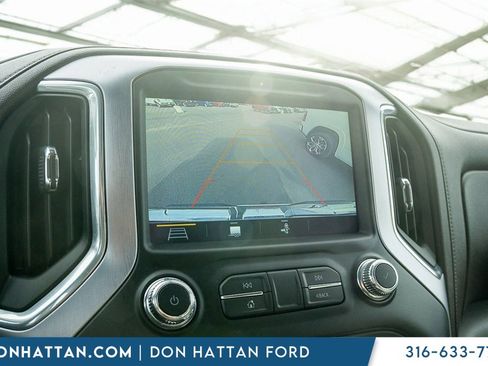 Used 2019 GMC Sierra 1500 SLT w/ SLT Premium Package image 9